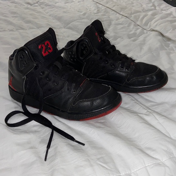 Jordan shoes - Picture 3 of 4